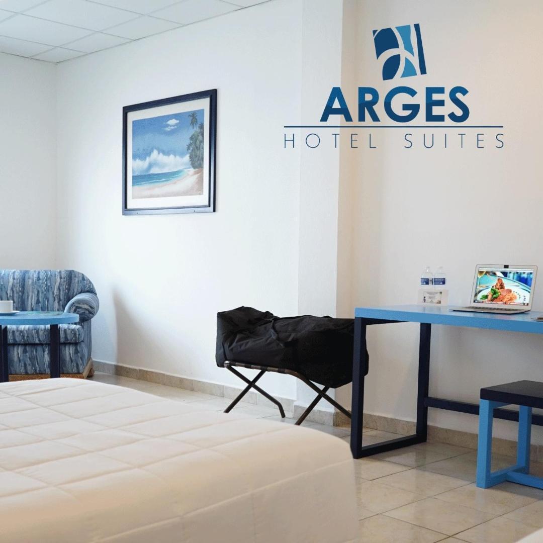 Hotel & Suites Arges - Centro เชตุมัล ภายนอก รูปภาพ