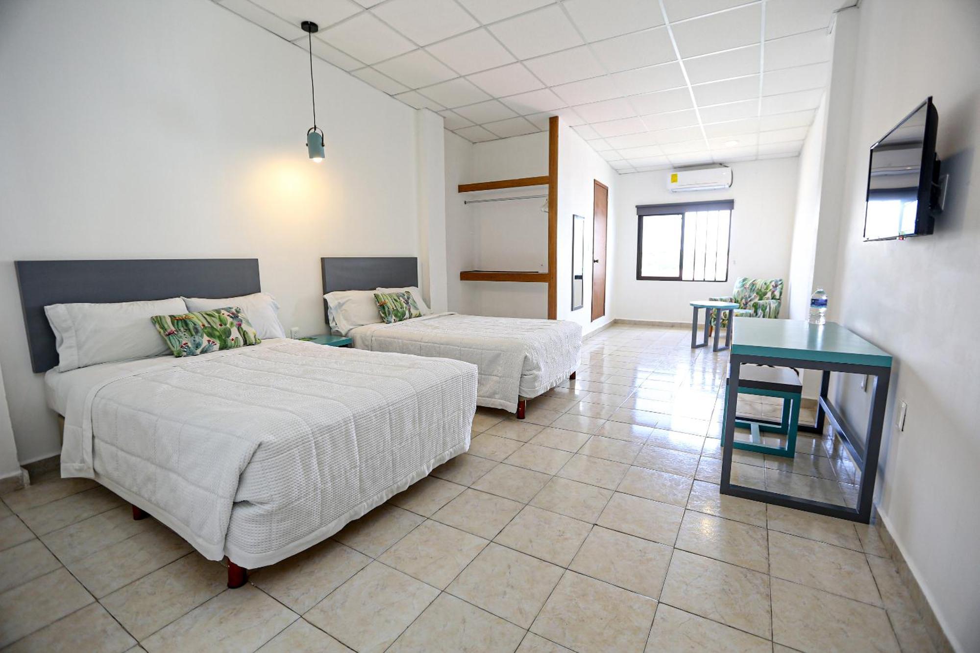 Hotel & Suites Arges - Centro เชตุมัล ภายนอก รูปภาพ