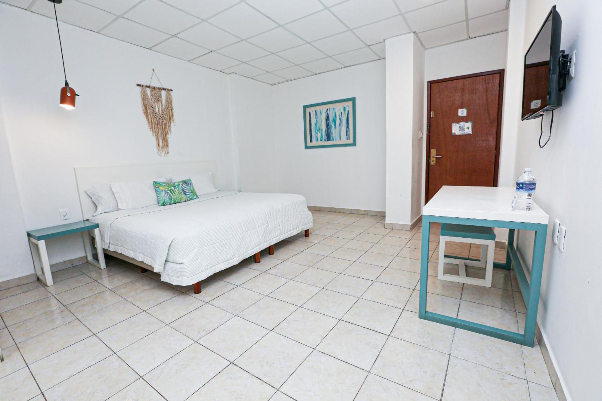 Hotel & Suites Arges - Centro เชตุมัล ภายนอก รูปภาพ